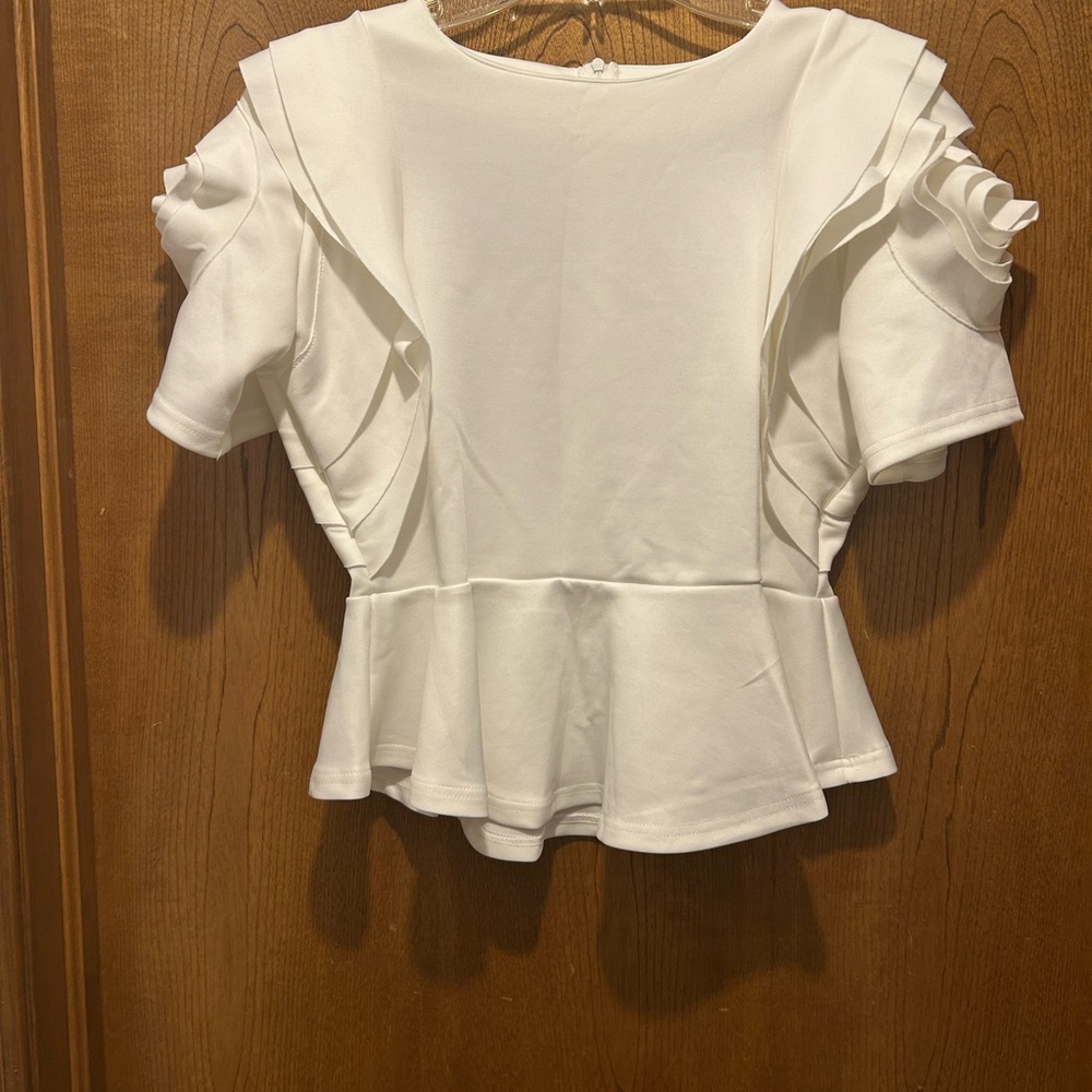 Elegant White Ruffle Sleeve Top